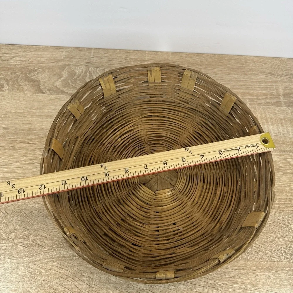 Handmade round woven